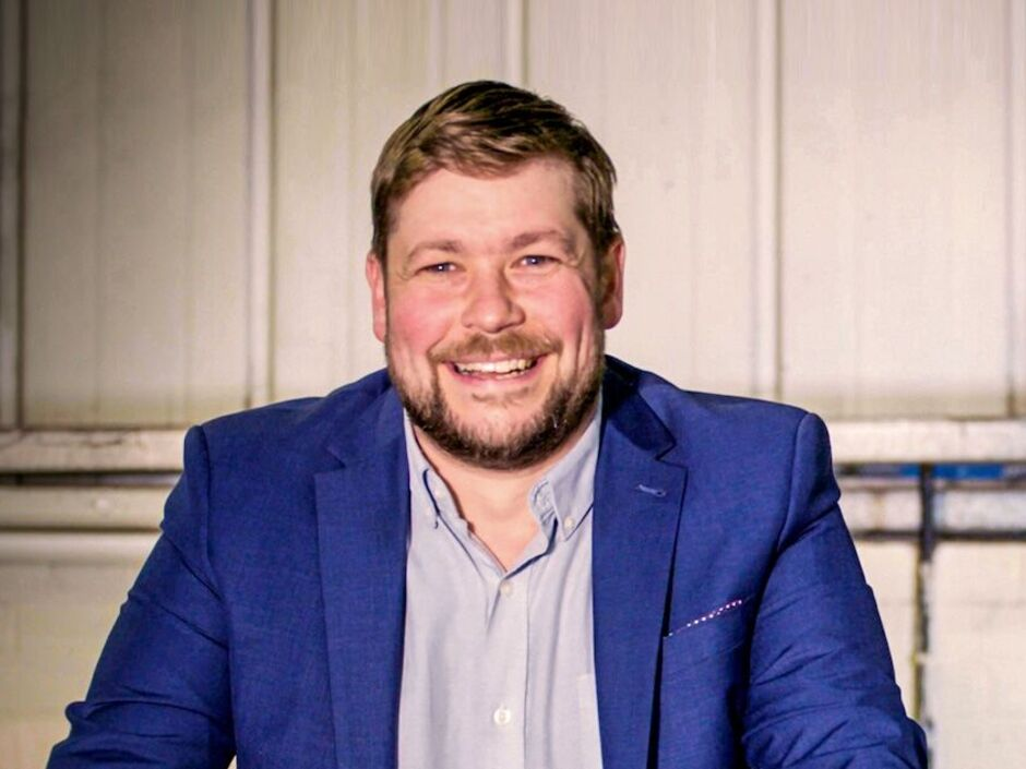 Angus Ashworth Net Worth